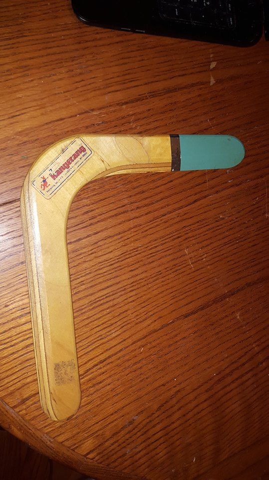 official kangerang boomerang right hand standard 20 yard range wood wooden fast