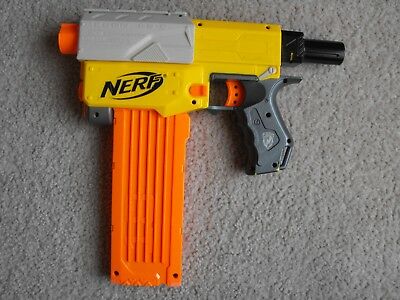 Nerf N-Strike RECON CS-6 with 18 Dart Magazine - WORKS - FREE SHIPPING