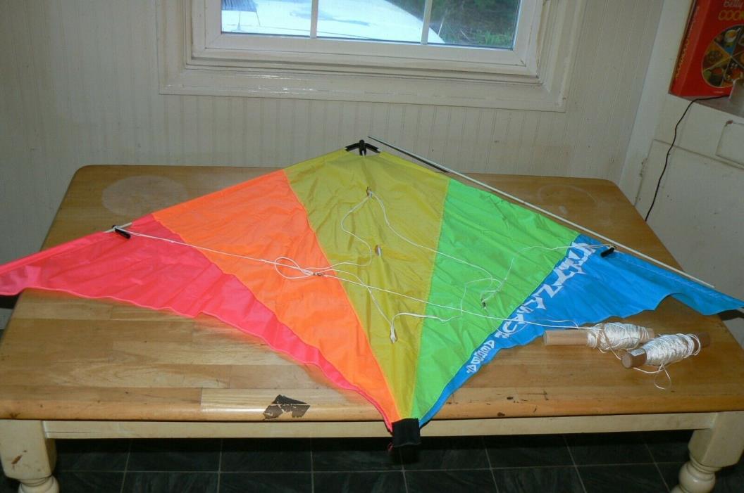 Skynasaur Aerobat. Stunt Kite. Vintage Mid 1990s. Exellent Colors. Used