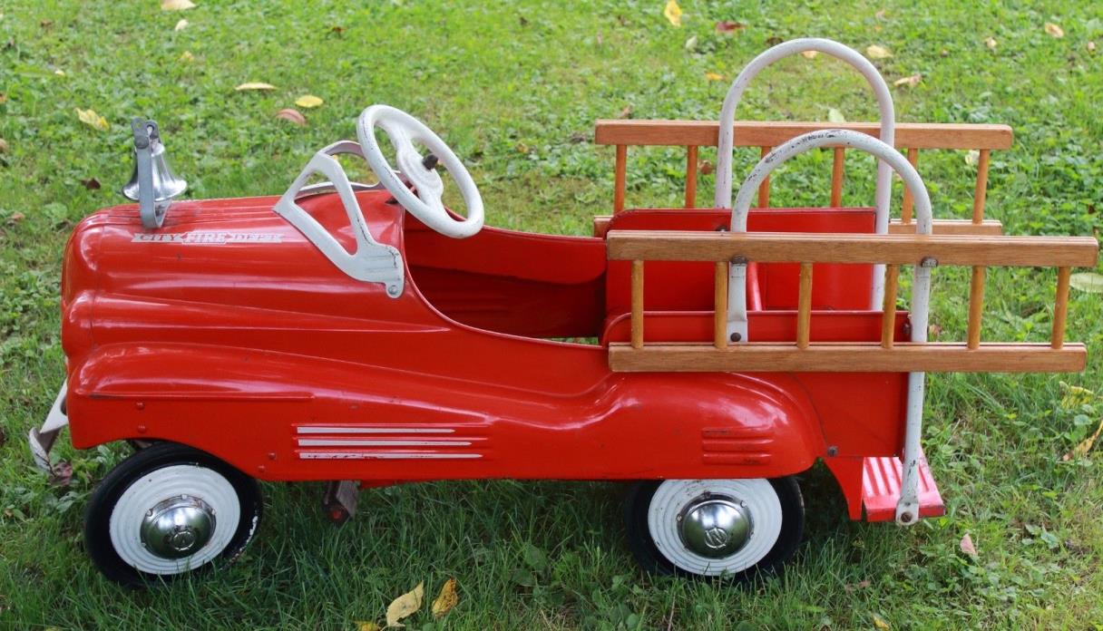 Vintage 1950's Murray Pedal Car Fire Truck in original condition