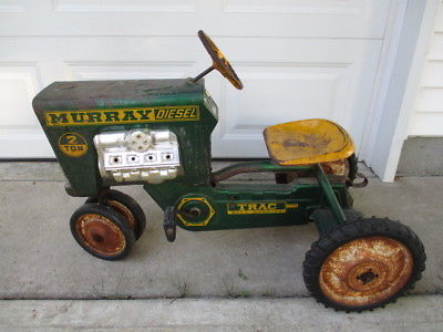 1950's Murray Pedal Tractor- Diesel, 2 ton Trac