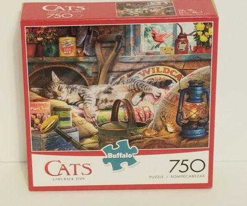 Buffalo Games - Cats Collection - Laid-Back Tom - 750 Piece Jigsaw Puzzle