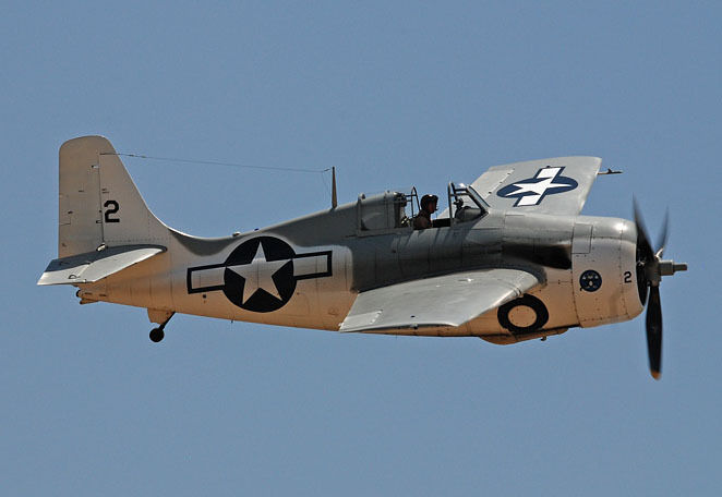 Model Airplane Plans (UC): F4F-4 Wildcat 1/16 Scale 28½