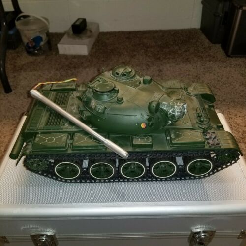 1/16 R/C Hobben T-55 Tank With Extras