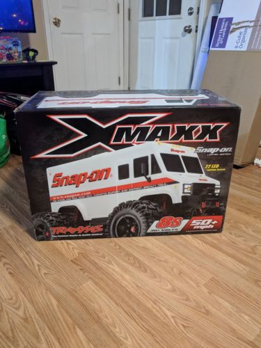 TRAXXAS SNAP-ON XMAXX Tool Truck w/ LEDs Limited Edition 8S - NEW NEVER OPENED