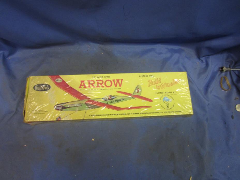 VINTAGE GUILLOW'S BUILD BY NUMBER, ARROW, 28