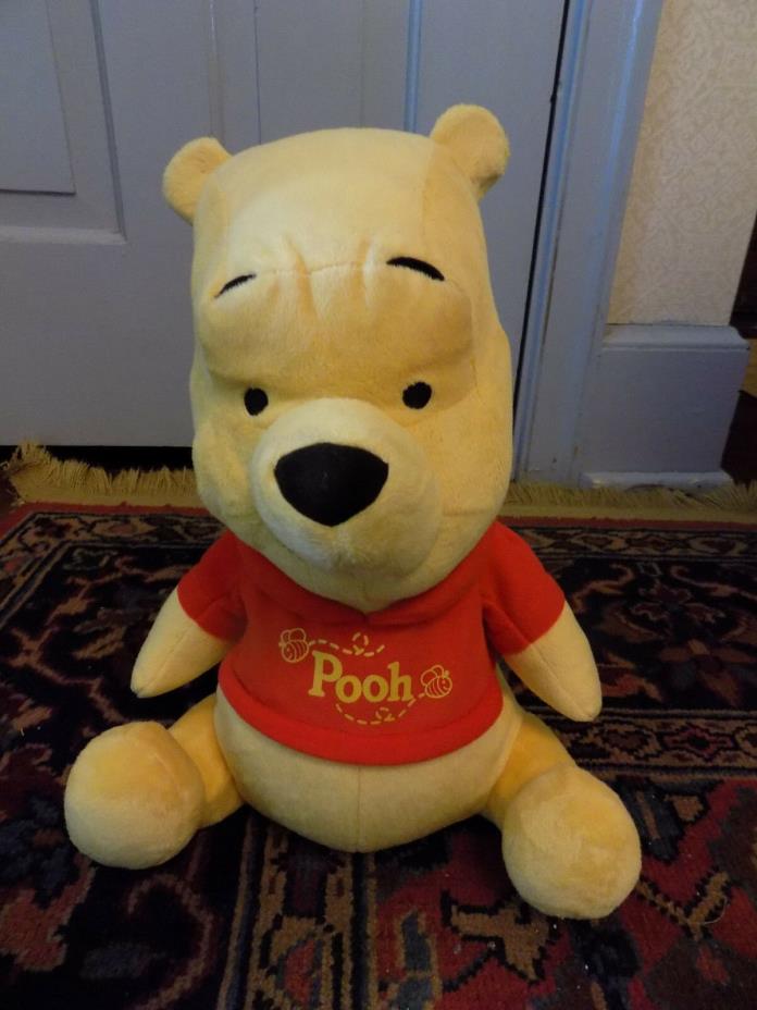 Fisher Price WINNIE THE POOH PLUSH Teddy BEAR Sings Talks moves RUMBLY tummy toy