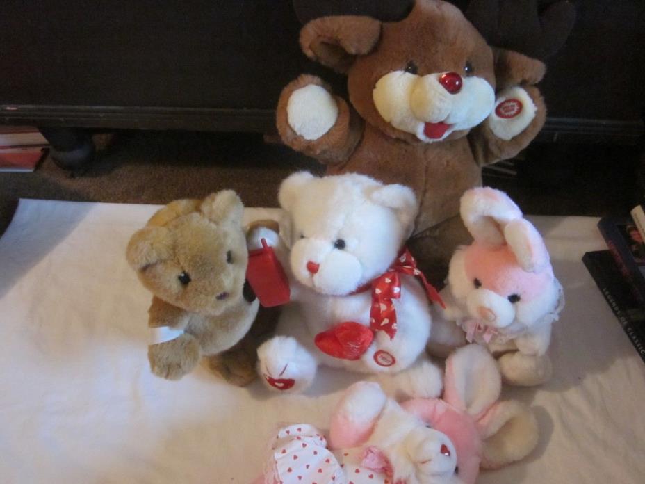 5 pc lot stuffed bear bunny holiday toys 10 to 15