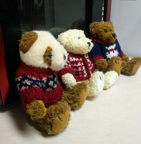 ?Chrisha Playful Plush Set of (3) Bears In Sweaters