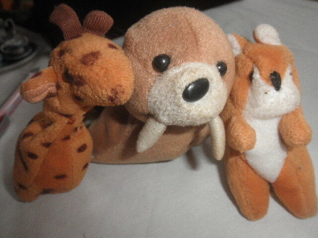 LOT OF 3 IMPERIAL TOY Soft Stuffed Beanbag Plush/Toy GIRAFFE, SQUIRELL , SEALION