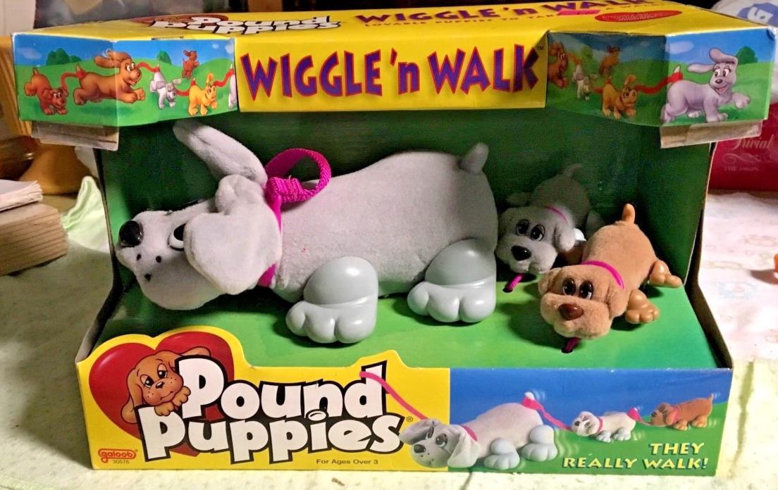 Pound Puppies 1996 Wiggle ’N Walk Mommy & 2 Baby Puppies Galoob 30576 NEW