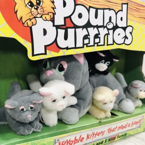 Galoob Pound Puppies 1998 Lovable Puppies That Need A Home Mommy & 2 Puppies NIB