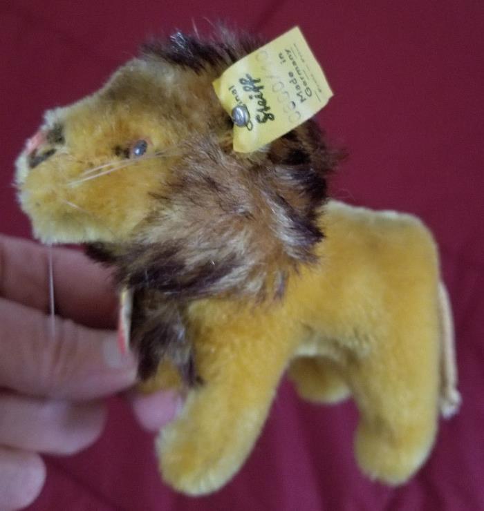 Steiff Leo Lion 0800/10 Vintage 1960's Mohair with Ear Tag - made in Germany