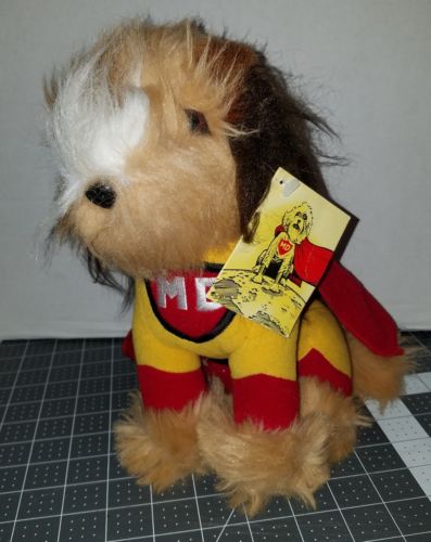 Vintage 1984 Carnation Plush Mighty Dog Dakin Tag