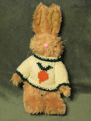 Vtg 1996 Berkeley Designs Jointed  Plush Bunny Rabbit Knit Sweater w/ Carrot 11”