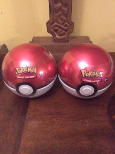 Lot Of 2 Pokemon TCG 2018 Pokeball Tin red/white with 3 booster packs + coin!