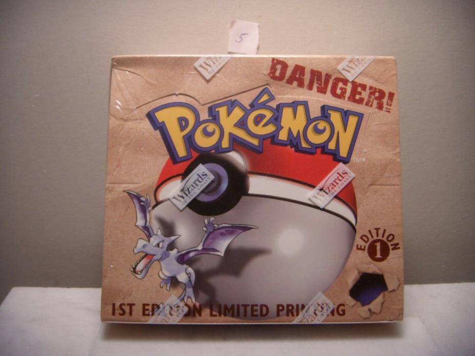 POKEMON 1999 Factory Sealed 1st Edition Fossil Booster Box