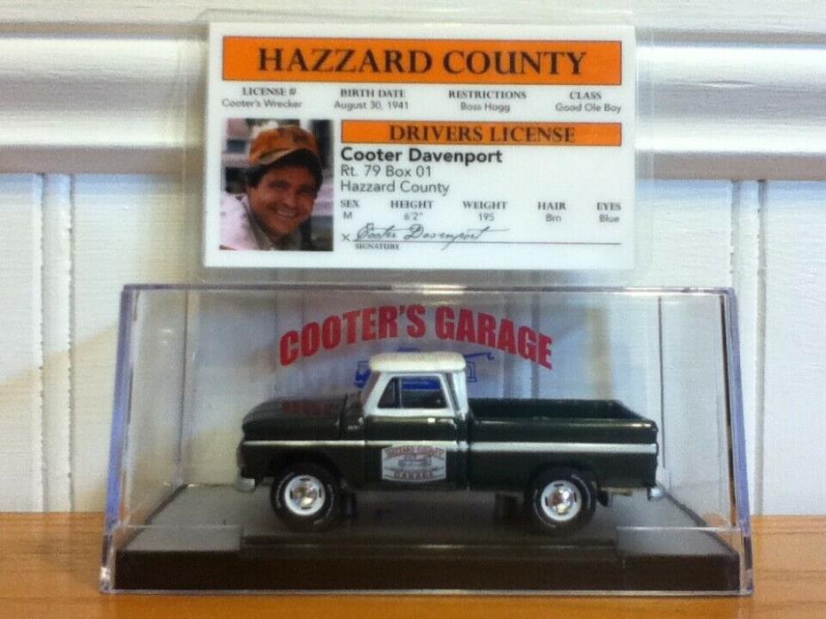 Johnny Lightning Dukes of Hazzard General Lee Cooter's Chevy Truck 1/64 LOT