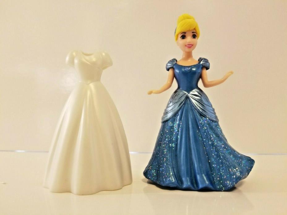 Disney Polly Pocket Princess Cinderella w/2 MagiClip Dresses Blue and White EUC