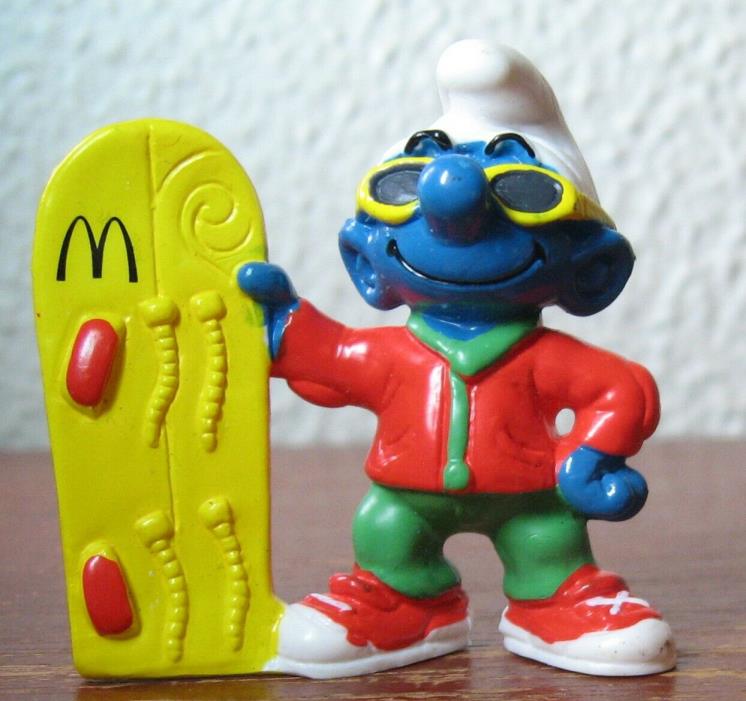 Smurfs - McDonald's Snowboard Smurf!