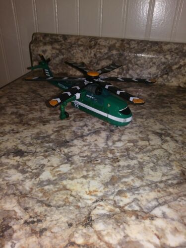 Disney Pixar Planes Fire And Rescue Windlifter Piston Peak Green Helicopter