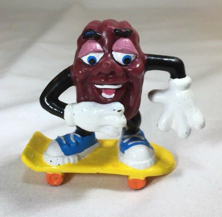 1988 California Raisin Figurine with Skateboard #784