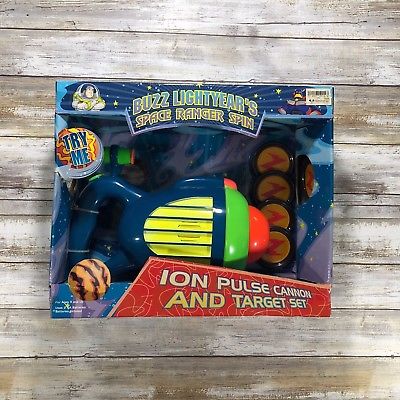 Buzz Lightyear's Space Rangers Spin Ion Pulse Cannon & Target Set