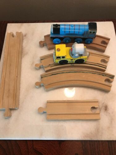 Thomas & Friends Wooden Railway Train Engine Lot Track Spotlight Lorry Gordon