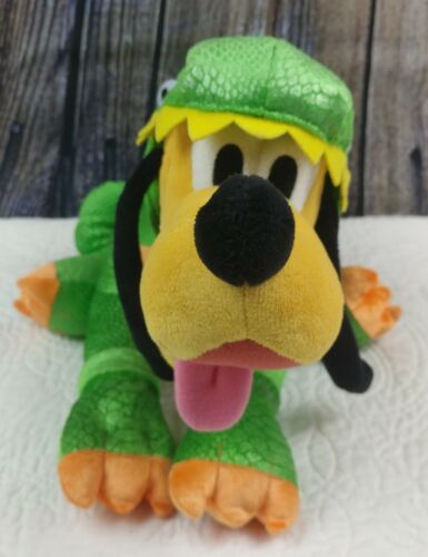 Disney Store Pluto dog 17