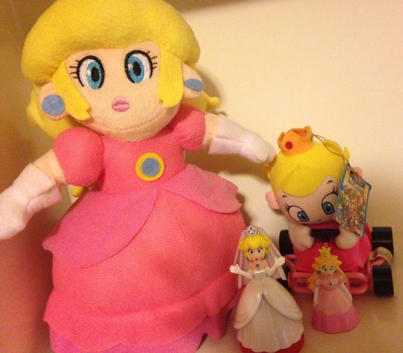 Princess Peach Lot Plush, Mario Kart Takara, Nintendo, Amiibo, Mario Party