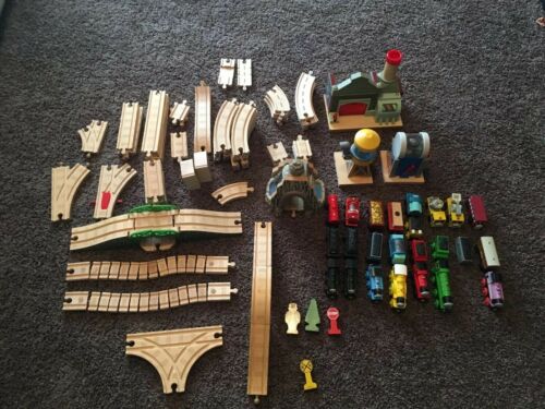 Huge LOT of Thomas The Train & Friends Wooden Trains Accessories Tracks 90+ Pcs