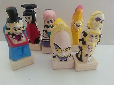 Beetle Juice set of 6  2 sided figures Geffen,Filmge, Bart, and Lisa..toys