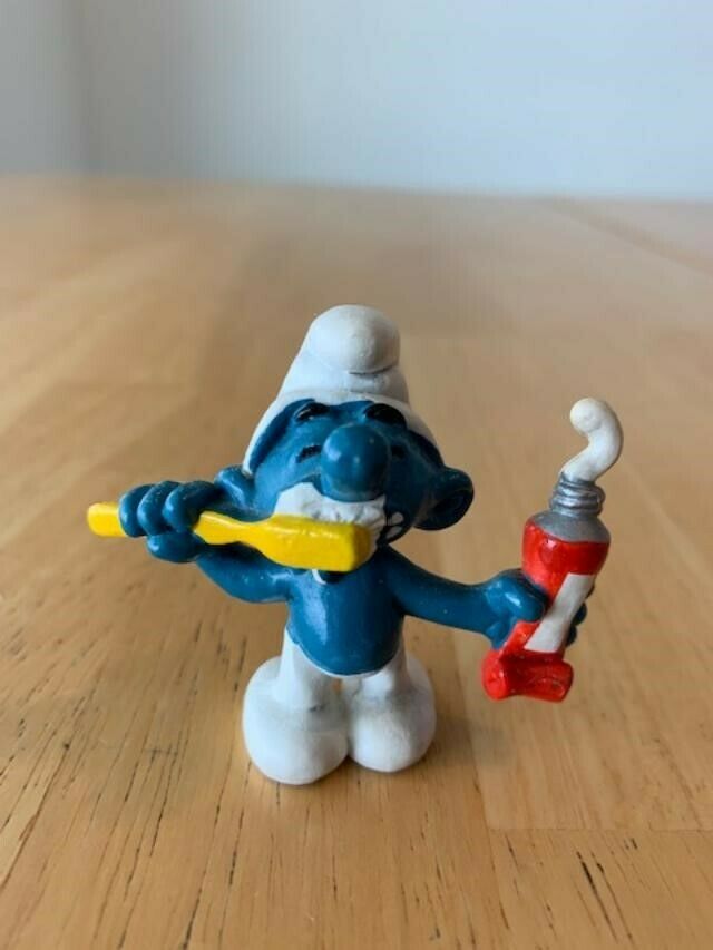 Smurfs 20064 Toothpaste Smurf Toothbrush Dentist Figure Vintage Toy PVC Figurine