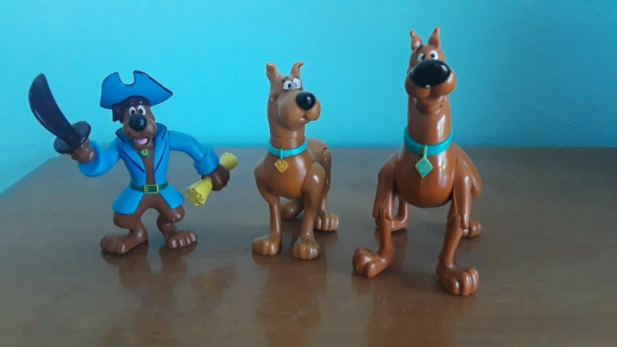 Variety of toy scooby Doo's