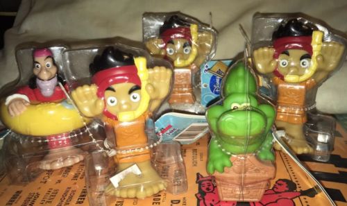 LOT (5) Disney Jake & The Neverland Pirates Bath Toy Figurines - NEW!
