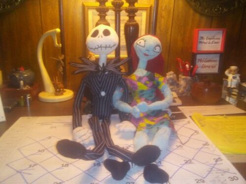 DISNEY NIGHTMARE BEFORE CHRISTMAS JACK AND SALLY 24