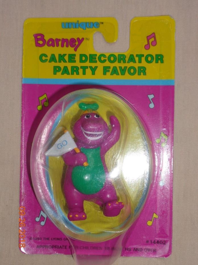 A Vintage Barney Cake Decorator Party Favor Cake Topper Figures 1993 NEW