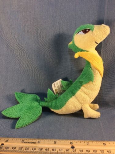 2011 Jakks Pacific Nintendo Pokemon 6” Servine Plush Figure Stuffed Toy