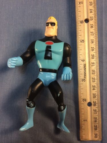 2003 Hasbro Disney Pixar The Incredibles 1 Punch N’ Rescue Mr Loose 5.5” Figure