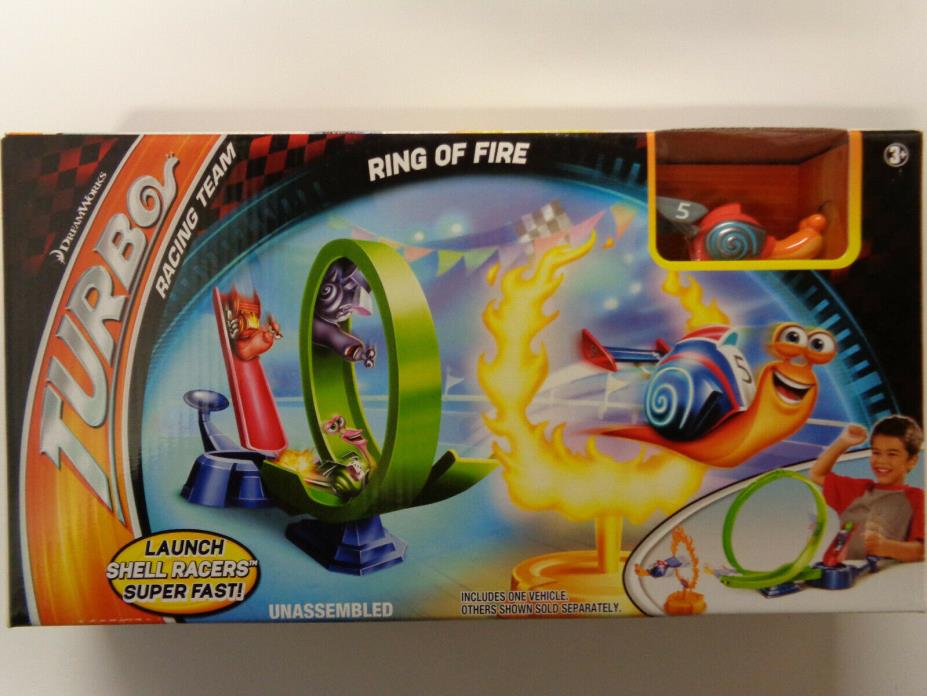 Dreamworks Turbo Racing Team Ring Of Fire Shell Racers Diecast Track Playset NEW