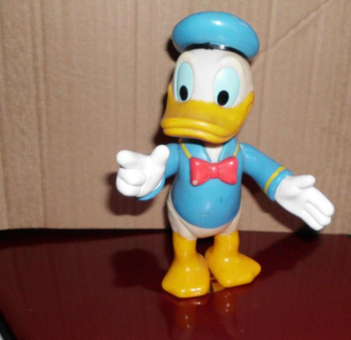 Donald Duck Walt DISNEY Productions Poseable PVC Complete