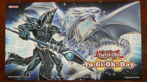 Yu-Gi-Oh Day 2017 Dark Magician & Blue-Eyes White Dragon Playmat - Unplayed