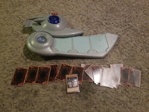 SUPER RARE 1996 Yugioh Electronic Duel Disk Card Launcher Yu Gi W/MYSTERY CARDS