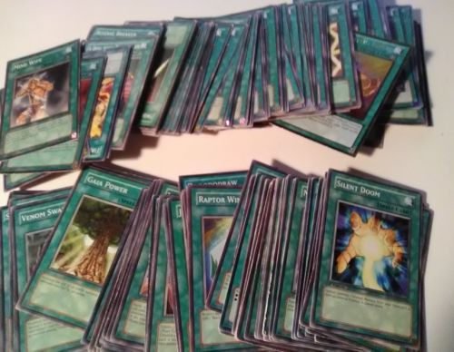 Lot of 225 Yu-gi-oh Trading Cards Battle Game Green Color in Box