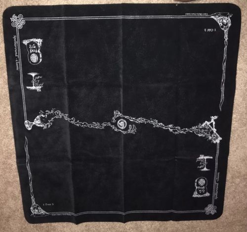 SPELLGROUND 2-PLAYER PLAYMAT ONYX VER2 BLACK/WHITE    NEAR MINT CONDITION