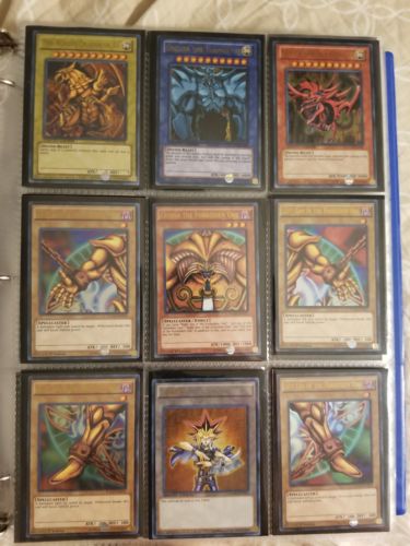 Yugioh Collection Binder! Nearly 500 cards! Exodia included, lots of rare ones!