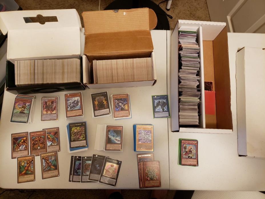 Large Yugioh Card Collection - Several built decks + deck cores, 1000+ card bulk