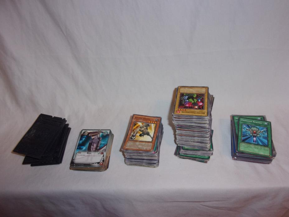 Lot of Yu-Gi-Oh Cards 16 Plastic Cards 400+ Collectible Cards 49 Playing Cards