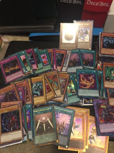 1x random Yugioh Holo (Super , ultra , Or secret)