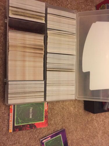 Yu-Gi-Oh! 400 Mixed Cards Lot With Rares & Holofoil Mint Collection